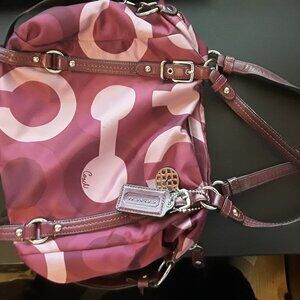 Coach Signature OP Art Tote